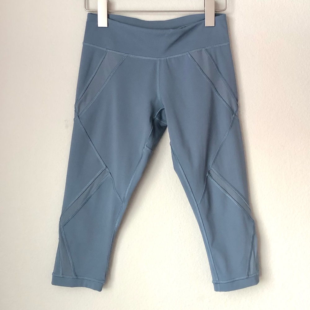 Lululemon Mesh Inset Cropped Leggings | Size 4 | Gunsmoke Blue